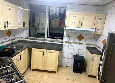 For rent bed space. Down bed 600 Up Bed 550 also have full flat if required
