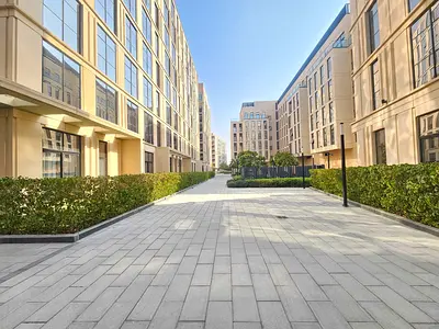 Hot Offer 1,Bhk 2,Bathroom Big Balcony Nice Wardrobe Free Gym +Pool +Parking And Rent 43k