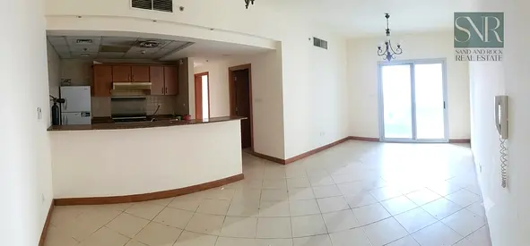 Spacious 2BR with Balcony | Near Metro | Well Maintained | Marina Diamond 1