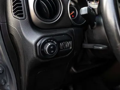 Jeep Wrangler Unlimited Sport, миниатюра 18