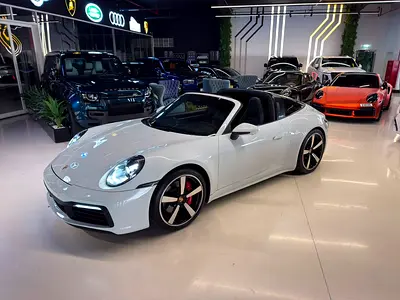 2022 Porsche 911 — миниатюра 2