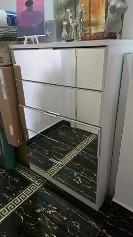 Fabio Chest of 5-Drawers: