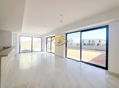 Exclusive Waterfront Living | 3 BR + Maid's Room Canal View