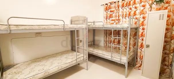 Executive BACHILER bedspace awailble in ras al khor near marhaba mall