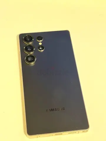 Samsung s25 ultra 3 month old
