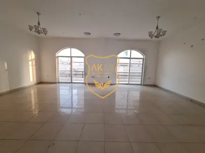 Central AC 4 Bedrooms Villa Near Park For Family