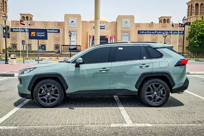 صورة مصغرة 5 لـ 2025 Toyota RAV 4