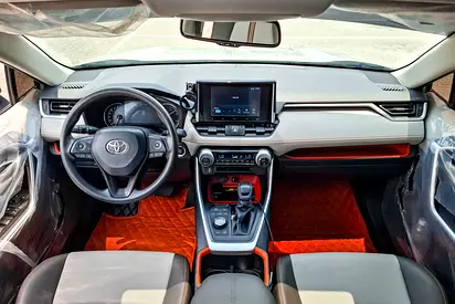 صورة مصغرة 9 لـ 2025 Toyota RAV 4
