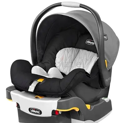 Chicco infant car seat with ISOFIX base - Good condition
