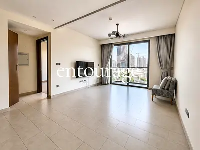 Spacious 1 Bed | Unfurnished | Available Now
