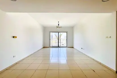 Spacious 1BHK | Unfurnished | Community View