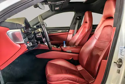2017 Porsche PANAMERA 照片 10