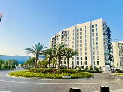 Well maintained 2 bed apartment, Vacant now !