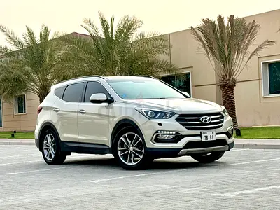 Hyundai Santa Fe GLS 2014 GCC Specs | Low Mileage | Very Clean Car