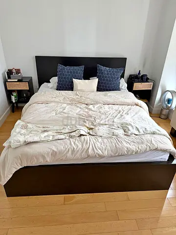 King Bed with Mattress180x200cm