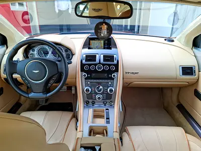 صورة 9 لـ 2012 Aston Martin VIRAGE