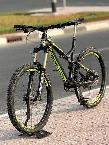 Commencal full suspension bike