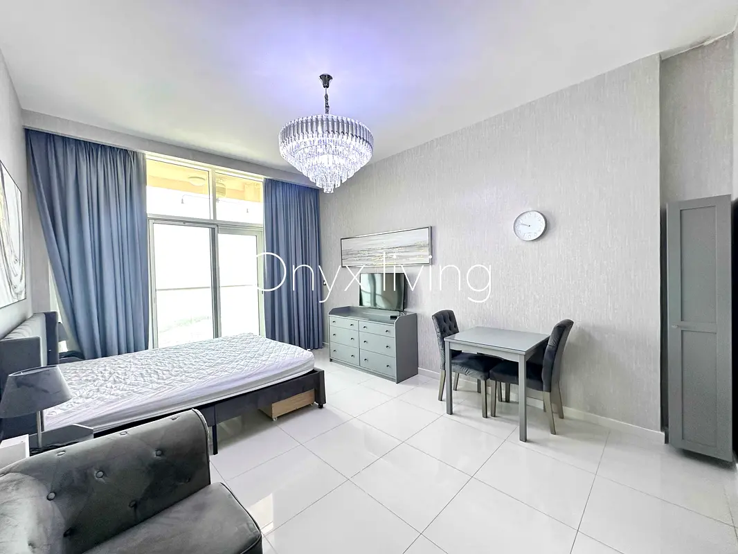 high floor | spacious layout | Ready to move