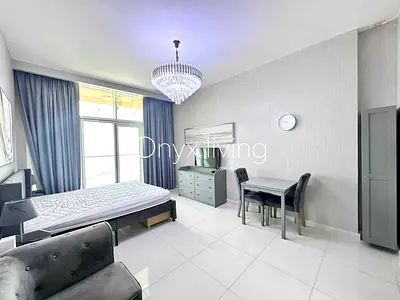 high floor | spacious layout | Ready to move