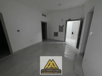 أول ساكن بالعالية، غرفة ماستر وصالة، 2 حمام، بلكونة، تكييف مركزي، خزائن، صيانة مجانية، 32 ألف.