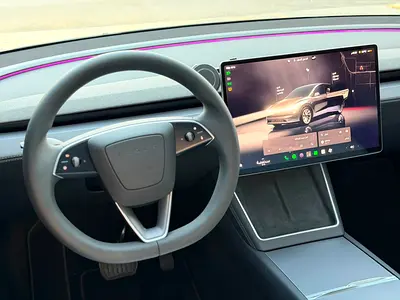 2026 Tesla MODEL Y — фото 9