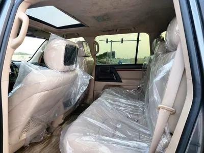 صورة 16 لـ 2013 Toyota LAND CRUISER