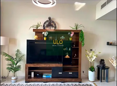 شقة مفروشة بغرفتي نوم | الطابق العلوي | برج 108 JVC