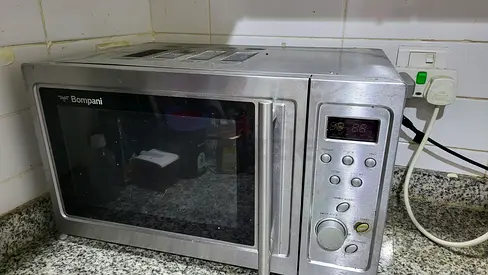 Microwave oven bompani italy