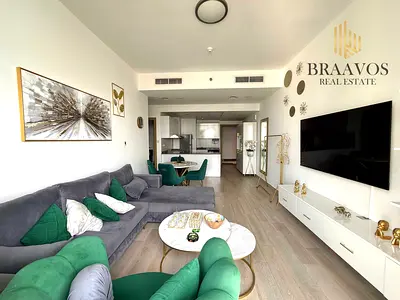 FURNISHED | OPEN VIEW | VACANT
