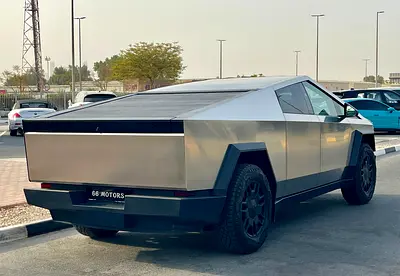 صورة 6 لـ 2024 Tesla CYBERTRUCK