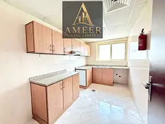 SPACIOUS 2 BHK WITH BALCONY WITH COVERED PARKING FREE WITH BUILT IN WARDROBES ON A VERY PRIME LOCATI