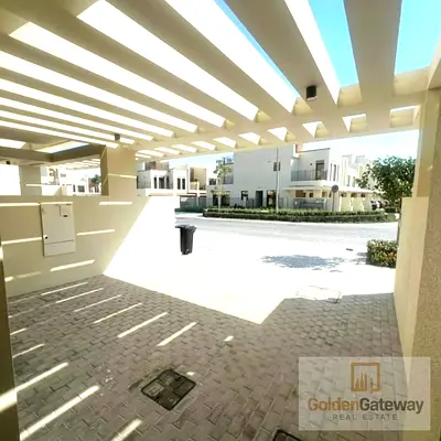 Luxury Corner Unit | Vacant | Waterfront Lifestyle