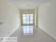 2 BR Ready to Move-in | With balcony | Prime location