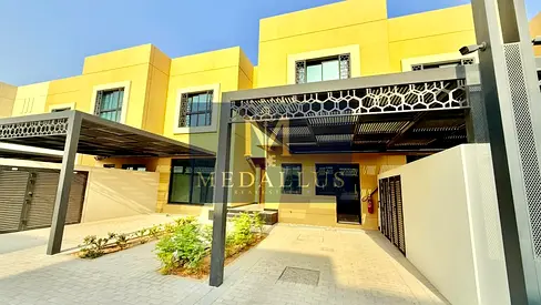 Ready to Move | 4 Bedroom Townhouse | Sharjah Sustainable City