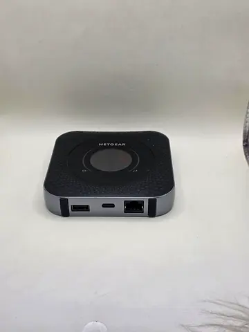 NETGEAR Nighthawk M1 4G LTE WiFi Mobile Hotspot