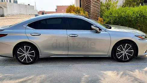 Lexus ES 350 Prestige | Lexus Warranty to Apr 2027 | Full History