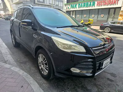 2016 Ford Escape SE 2.0 Liter EcoBoost GCC Specs in Brand new Condition