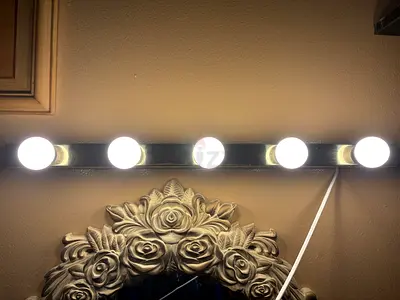 IKEA Vanity mirror light bar with 5 bulbs - chrome finish