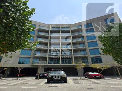 HOT DEAL | READY TO MOVE | SPECIOUS with BALCONY