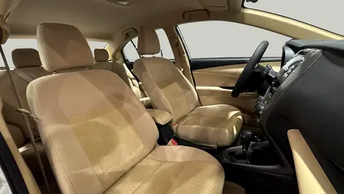 2022 Toyota YARIS — фото 6