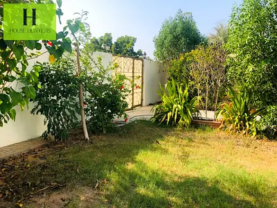 Modern 4BR Villa Garden Covered Parking