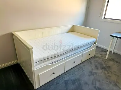 IKEA White Hemnes Daybed with IKEA Mattress