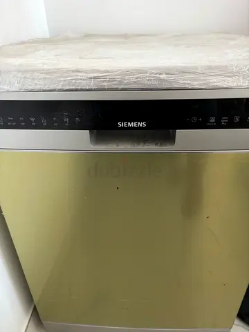 Siemens Dishwasher iq500 Like New.