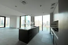FULL CANAL VIEW | MID FLOOR | VACANT NOW