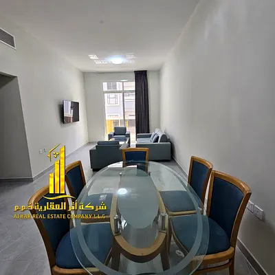 First occupancy, luxurious and elegant two-bedroom apartment with a living room, fully furnished with brand new, very high-end furniture.