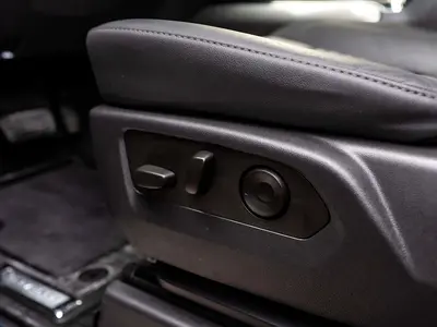 صورة 12 لـ 2024 Chevrolet SILVERADO 1500