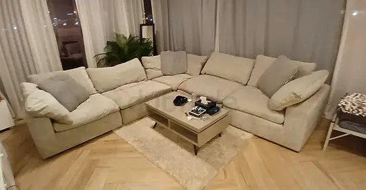 Feather filled sofa pan Emirates