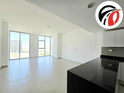 Spacious Apartment ! Multiple Cheque's ! Maids Room ! With All Aminities ! Ready to Move