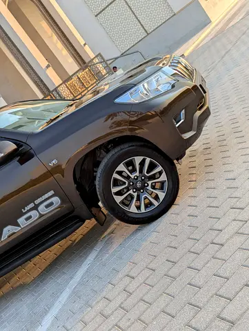 صورة 10 لـ 2022 Toyota PRADO