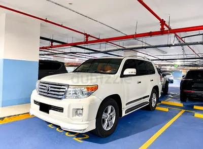 Toyota Land Cruiser VXR 2013 | 5.7